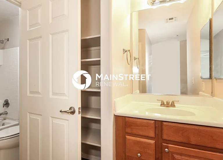 6990 W Festival Way — Photo 14