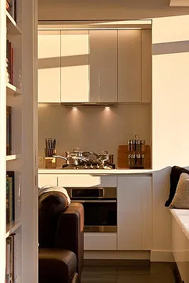 Rented by TNG Nassimi Realty | media 3