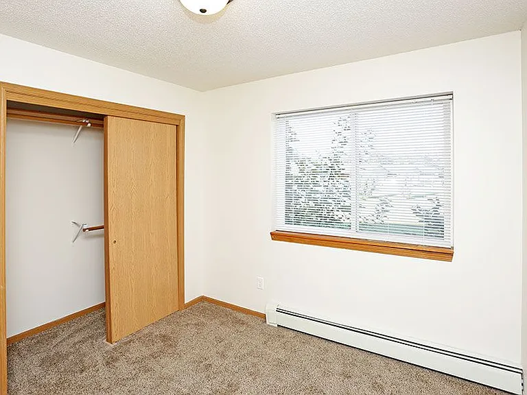 Woodland Heights — Photo 4