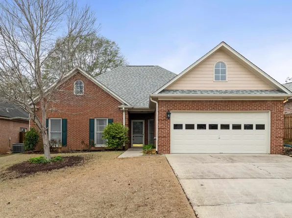 205 Beaver Creek Cir, Pelham, AL 35124