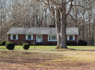 16781 Mountain Rd, Montpelier, VA 23192