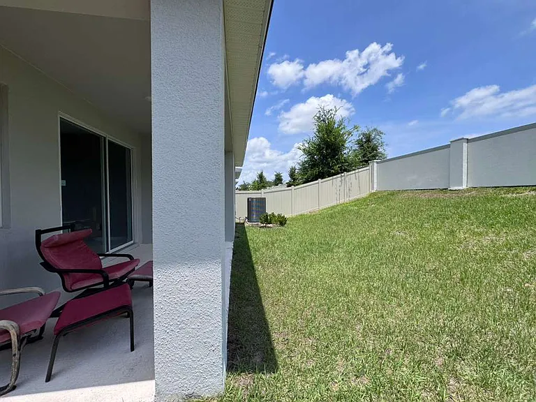 4450 Davos Dr — Photo 22
