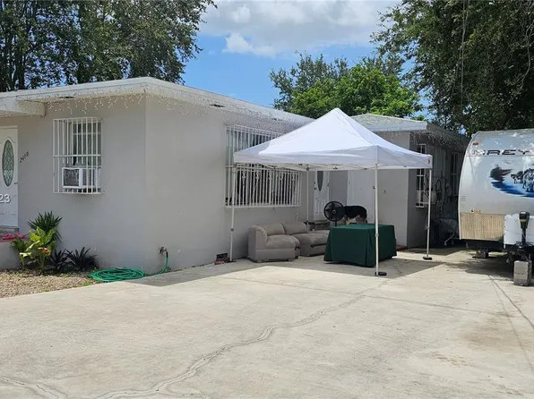 2466 NW 93rd Ter, Miami, FL 33147