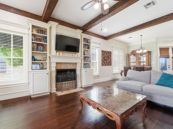 3rd image of 1539 Tuscany Ln