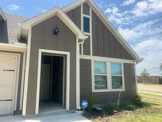 11129 Pond View Ct — Photo 2