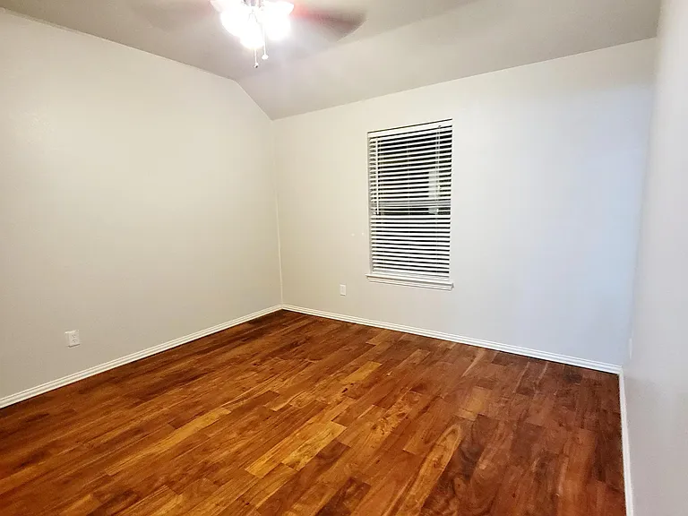 8633 Star Thistle Dr — Photo 27