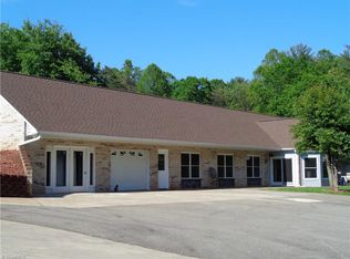 185 Kerney Trl, Thurmond, NC 28683