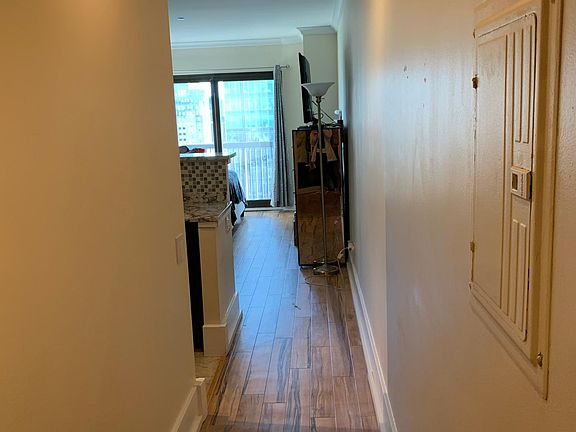 4th image of 0 N La Salle Dr APT 4506