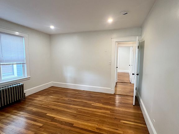 3rd image of 96 Brooks St Floor 2