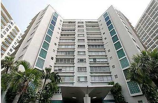 3rd image of 4925 Collins Ave APT 11H