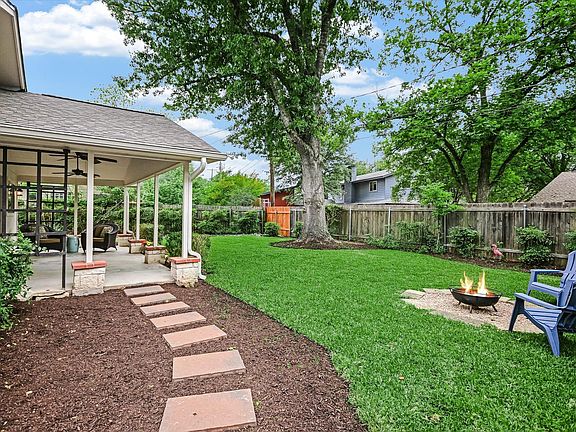5th image of 8602 Silver Ridge Dr