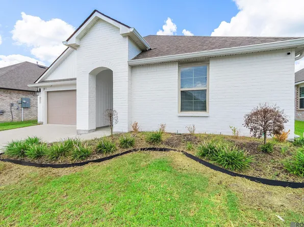 7794 Collin Trl, Denham Springs, LA 70726