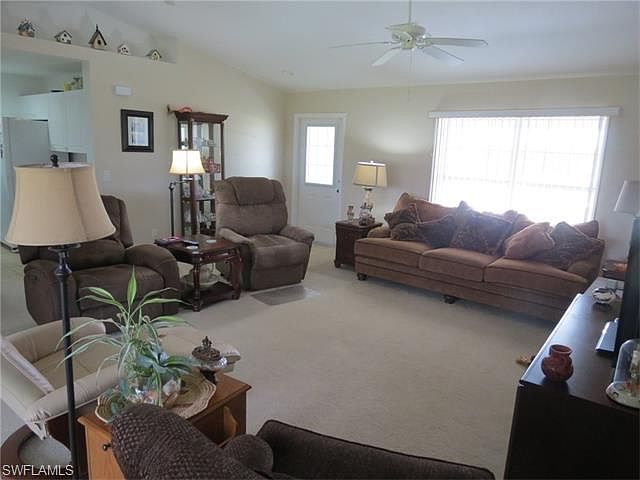2nd image of 345 Peerless St