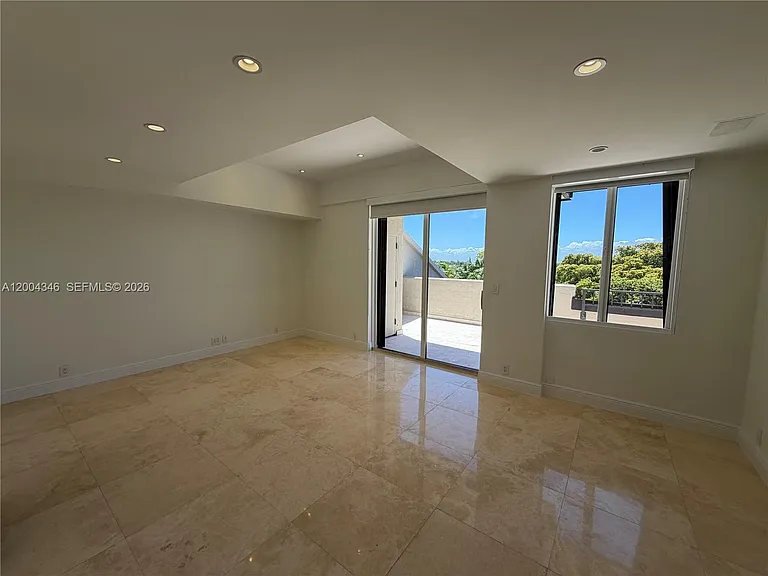 151 Crandon Blvd #444 — Photo 11