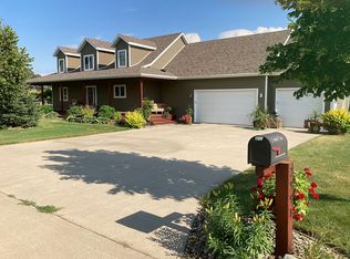 2991 Rock River Bluff Rd, Rock Valley, IA 51247