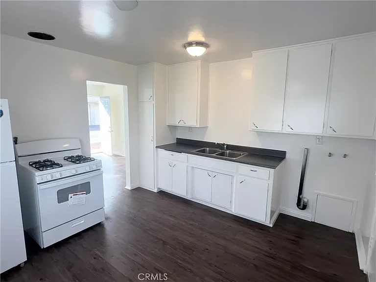 24638 Eshelman Ave #1/4 — Photo 7