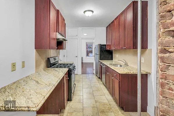 Rented by Highline Residential | media 13