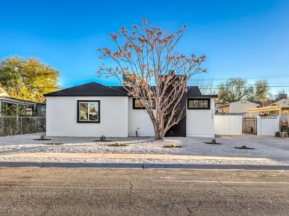 133 Dogwood St, Henderson, NV 89015