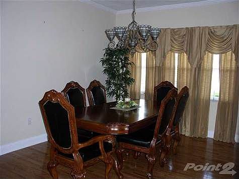 5th image of 1859 Lakebrook Cir