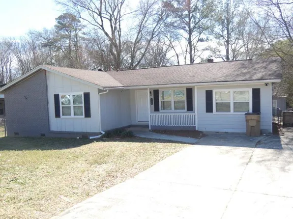 123 Oldenburg Dr, Riverdale, GA 30274