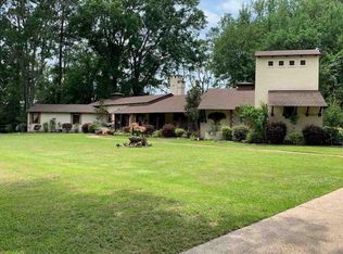 305 Davis St #A, Carthage, TX 75633