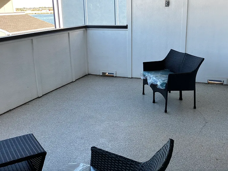 spacious deck