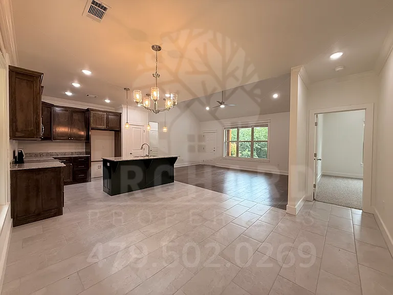 11 Shetland Cir — Photo 2
