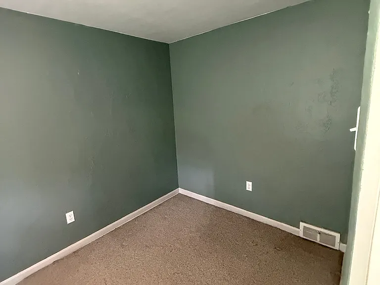 11831 Joan Dr — Photo 23