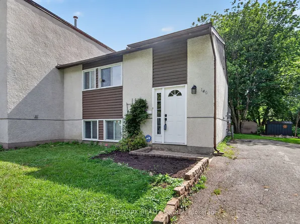 140 Rothesay Dr, Ottawa, ON K2L 1P1