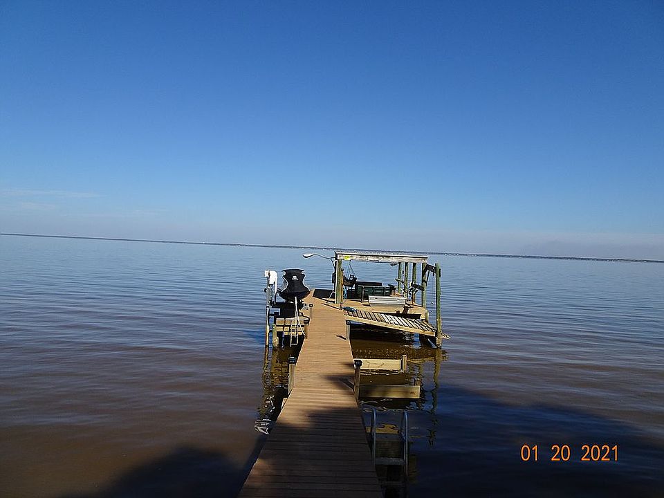 dock of the bay