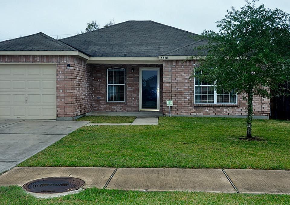 Welcome to your new home... Make your appointment soon as this home won't last!!!