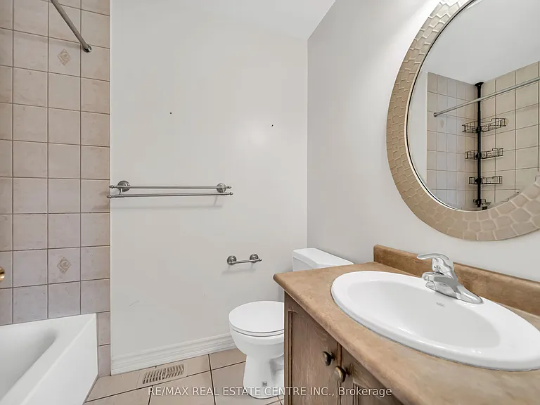 4215 Cole Cres — Photo 40