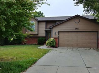 2301 S Shefford St, Wichita, KS 67209