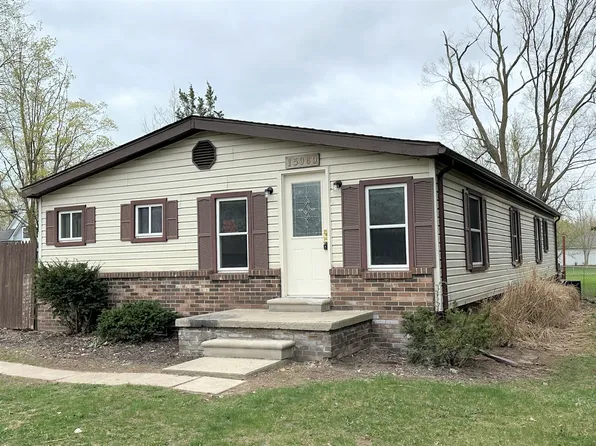 15969 Huron River Dr, Brownstown, MI 48173