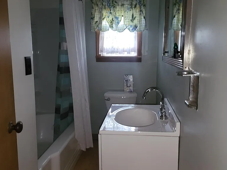 5825 Rockport Rd — Photo 9
