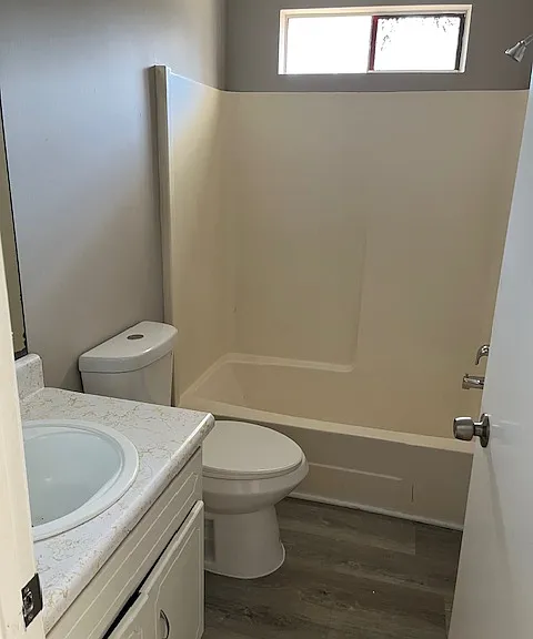 55 Carriage Cir — Photo 5