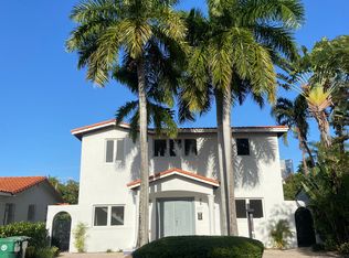 527 SW 20th Rd, Miami, FL 33129