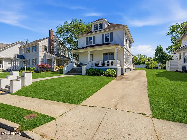 74 Poplar Ave — Photo 36