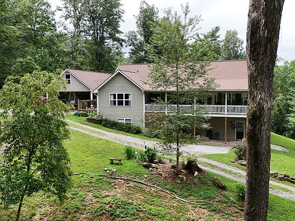 3rd image of 350 Foggy Creek Ln #16B