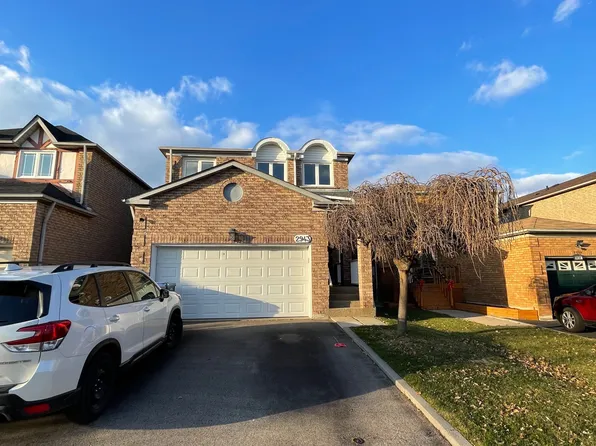 2943 Gulfstream Way, Mississauga, ON L5N 6J9