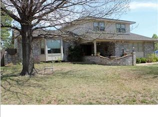 100 N Willo Esque Dr, Wichita, KS 67212