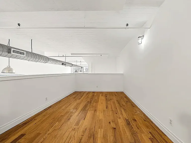 689 Myrtle Ave #4F — Photo 4