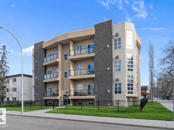 10905 109th St NW #302, Edmonton, AB T5H 3C2