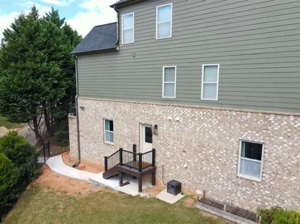 2184 Skye Isles Pass, Lawrenceville, GA 30045