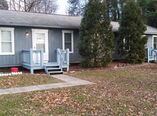 110 Hall St #1, Hendersonville, NC 28739