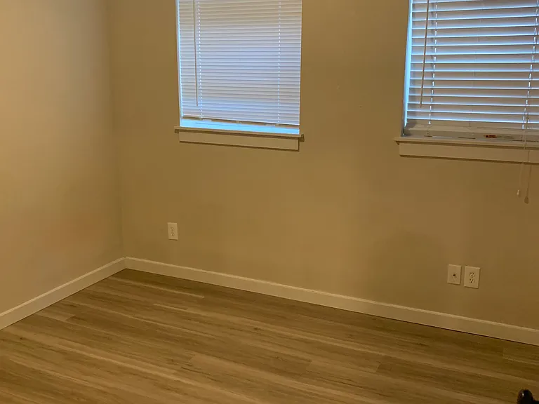 5013 Sand Point Pl NE #B — Photo 17