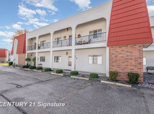 9135 Greenway Blvd #K-164, Saginaw, MI 48609