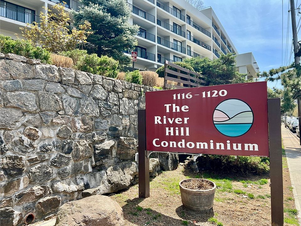 Welcome to the River Hill Condos
