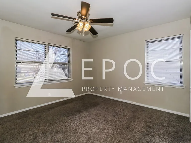 1312 Lance Loop — Photo 2