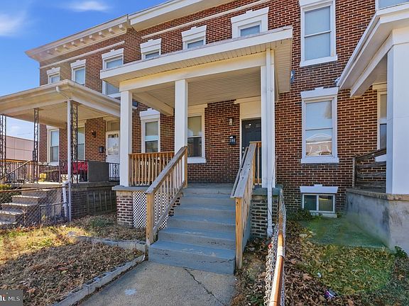 2nd image of 206 S Hilton St